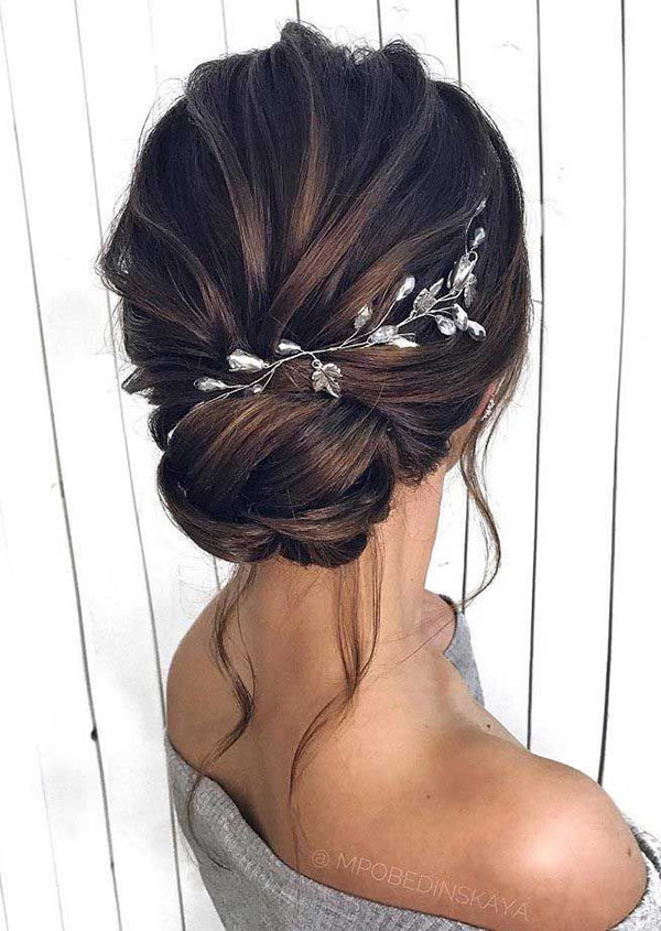 Best Party Hairstyles For Medium Hair